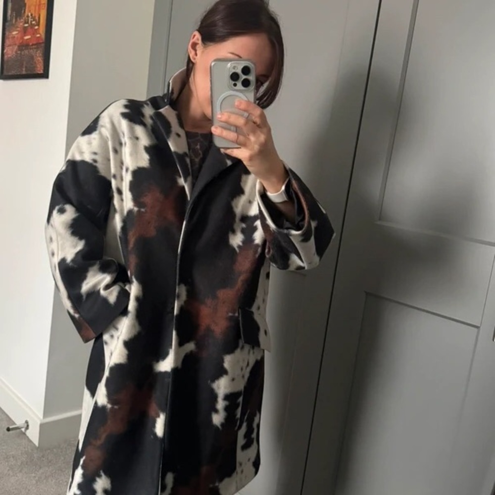 Stylish Black and Brown Women's Coat